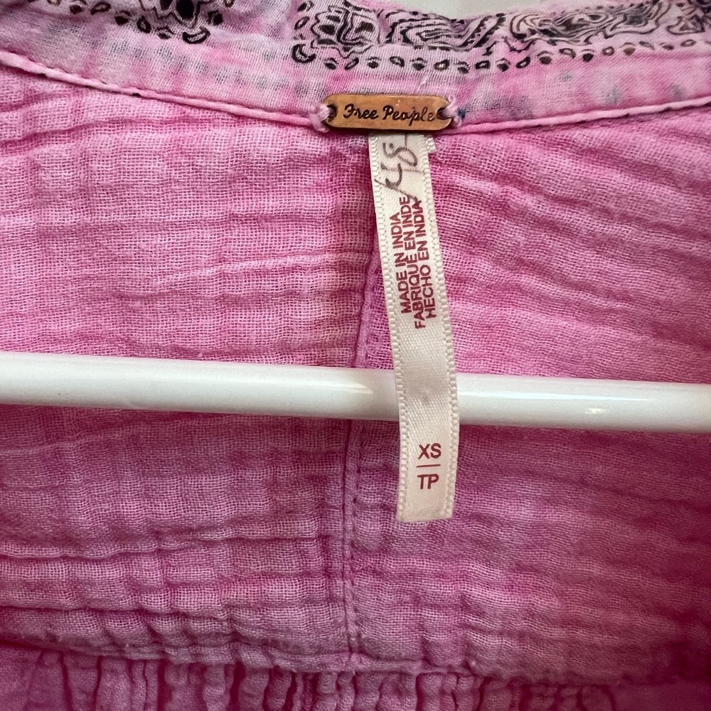 Free people pink cropped shirt top xs - Picture 2 of 3